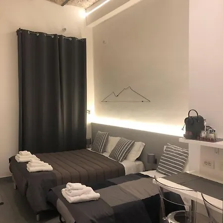 Vesucharme Suite Luxury Room Naples Exterior photo